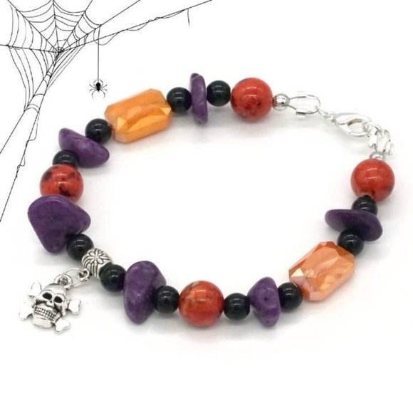 Handmade Jewelry - Bracelet with Halloween theme.